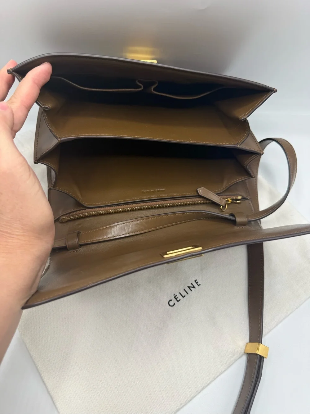 CELINE - Box Calfskin Medium Classic Box Flap Bag Camel w/ Dust Bag